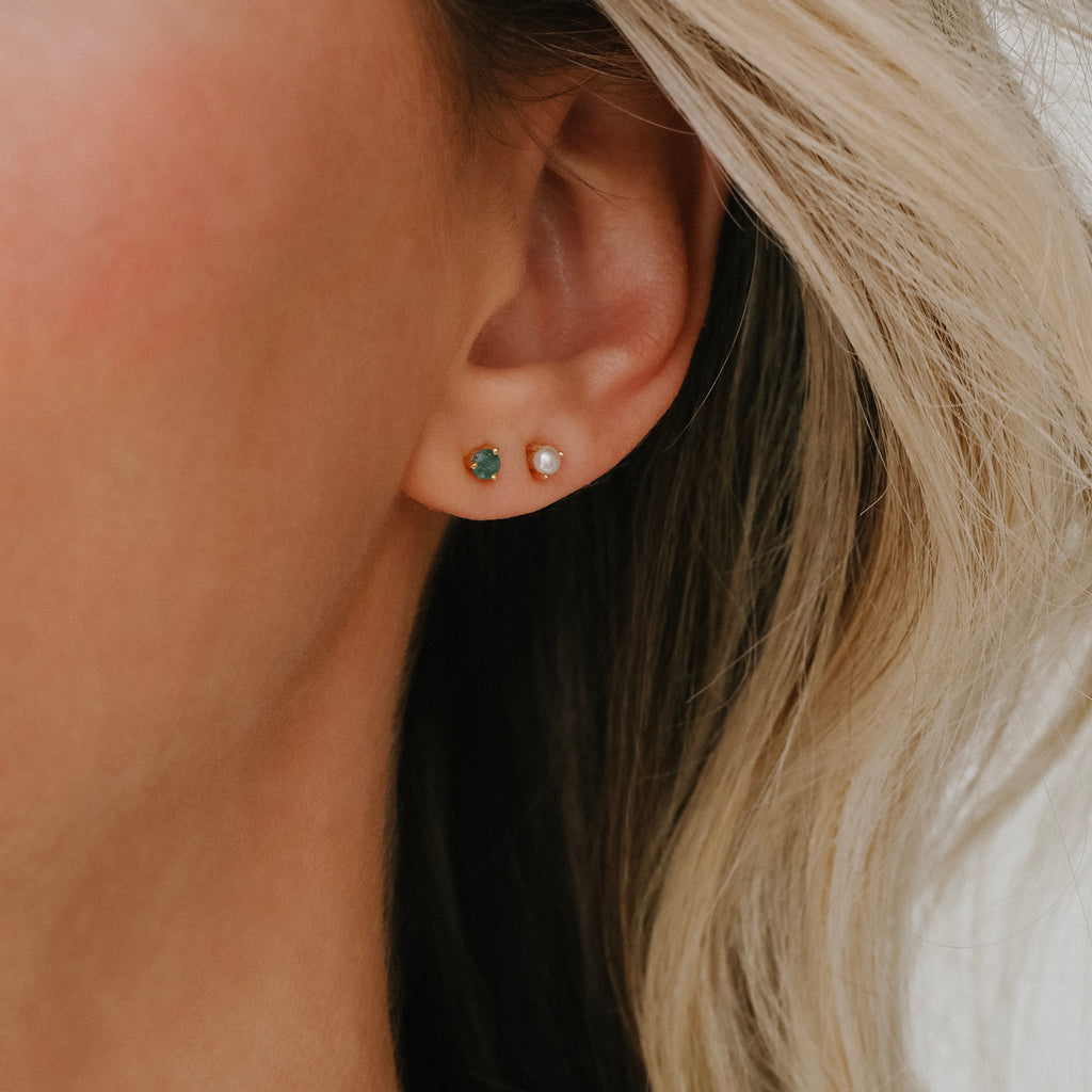 Element Studs Pearl