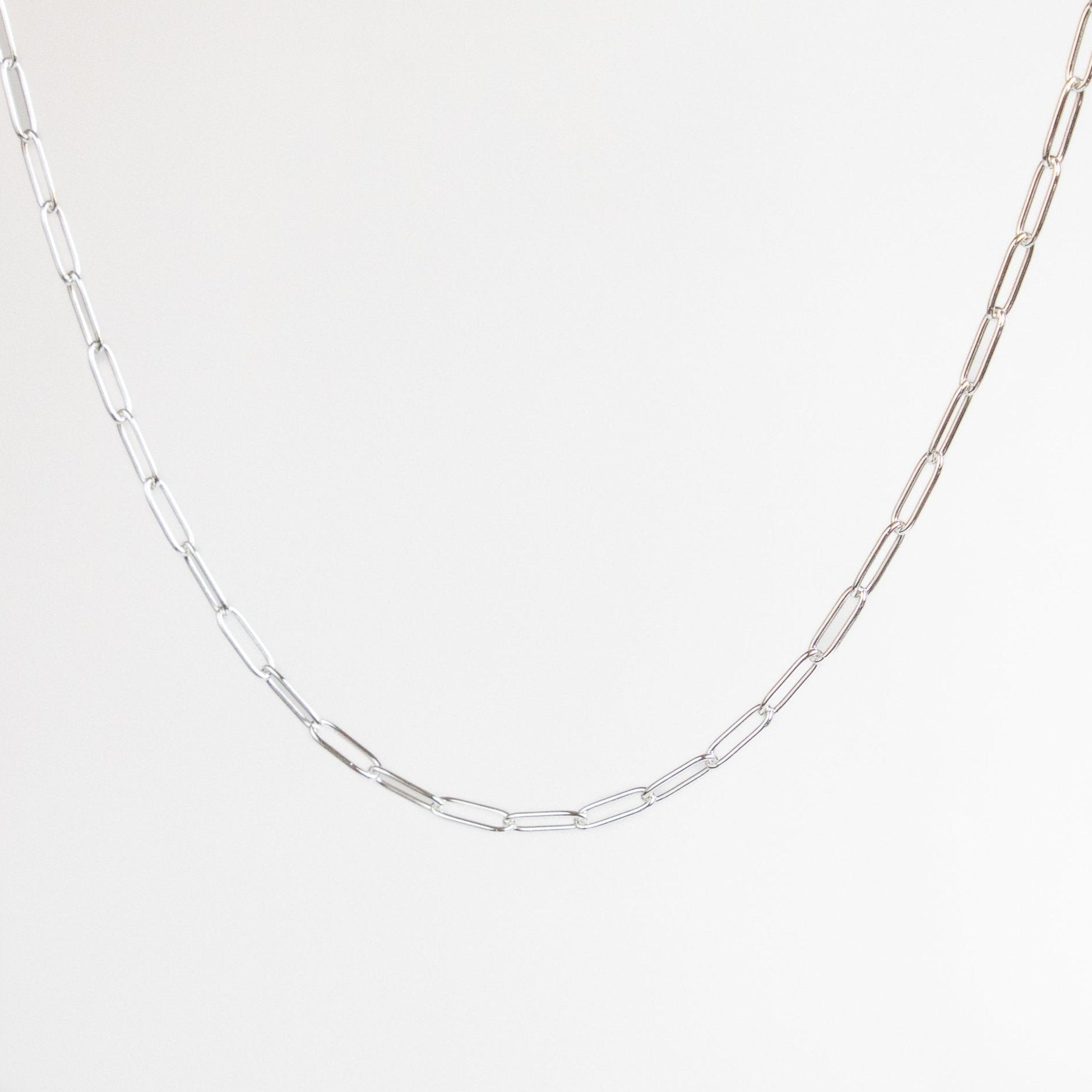 Roberts Paperclip Chain Necklace Silver